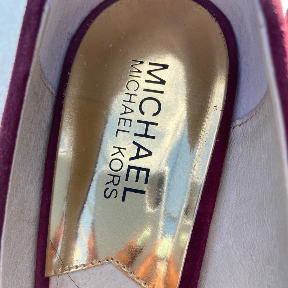Shoes - Picture 4 of 4